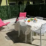 El Pinedo דירה *