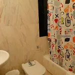 El Pinedo דירה *